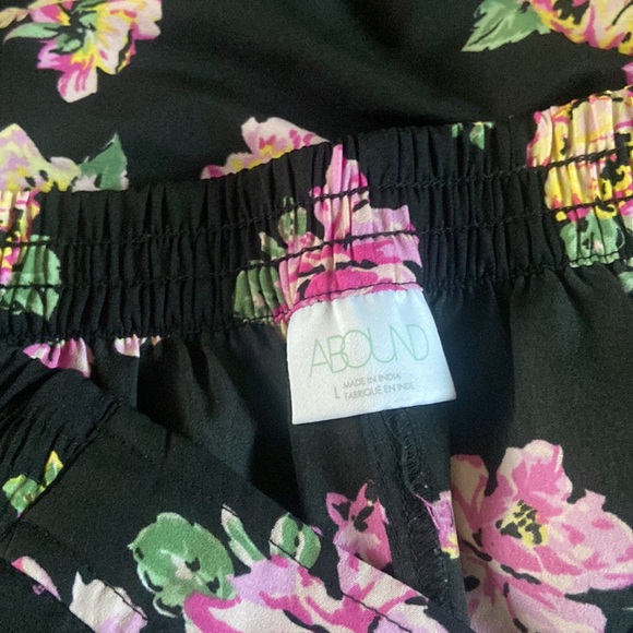 Size Large bundle (4) - Picture 14 of 14